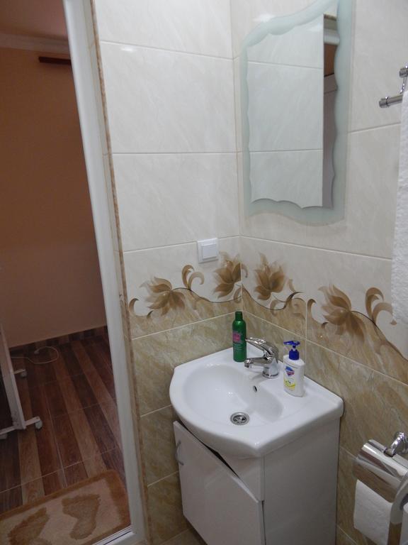 Arami Guest House ดีลีจาน ภายนอก รูปภาพ